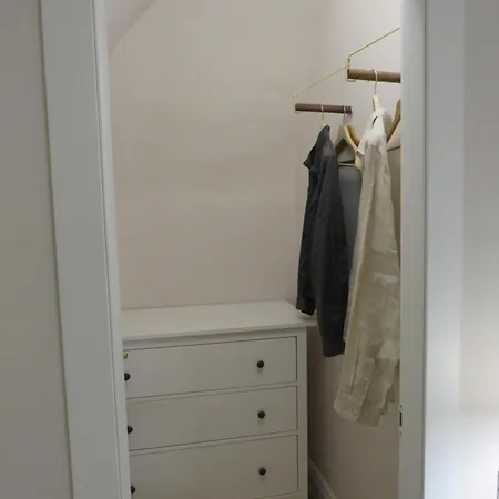 Frame House Apartment